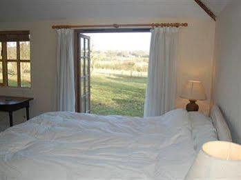 Greatfield Lodge Andover Eksteriør billede